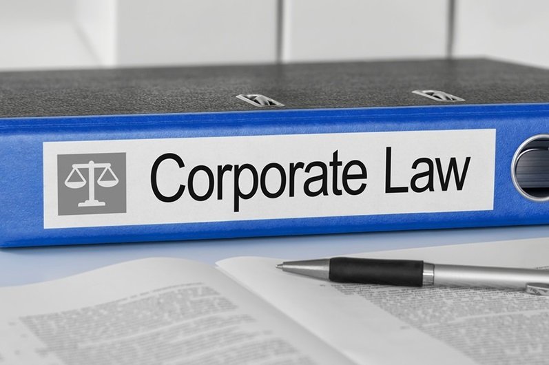 Corporate Lawyers Advocates